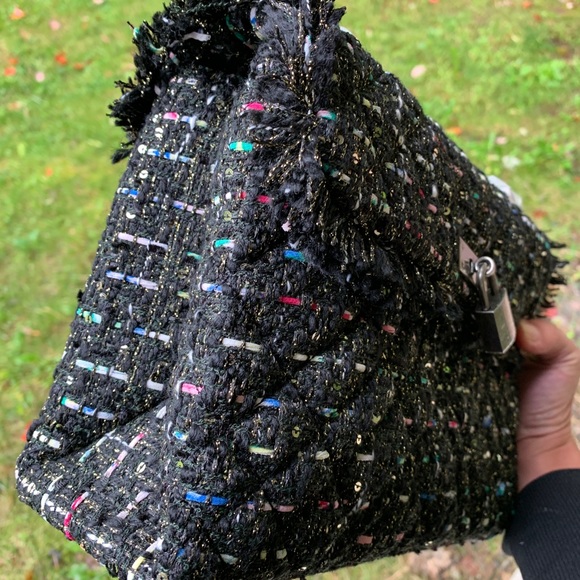 Authentic KURT GEIGER LONDON Tweed LG Crosb/Shoulder bag - Picture 8 of 15